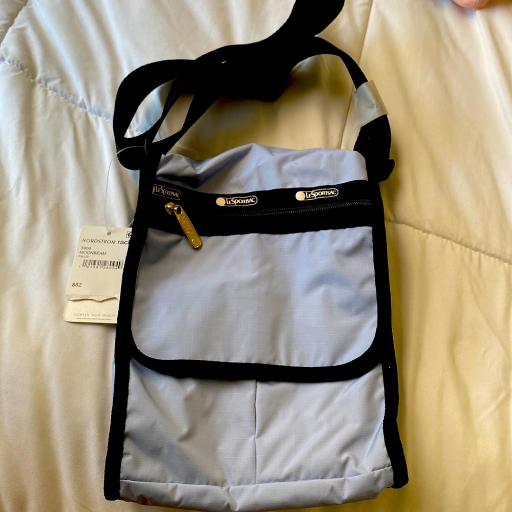 NEW LeSportsac crossbody periwinkle blue
